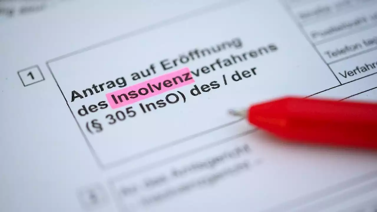 Bauarbeiten auf Quelle-Areal gestoppt: Insolvenzantrag