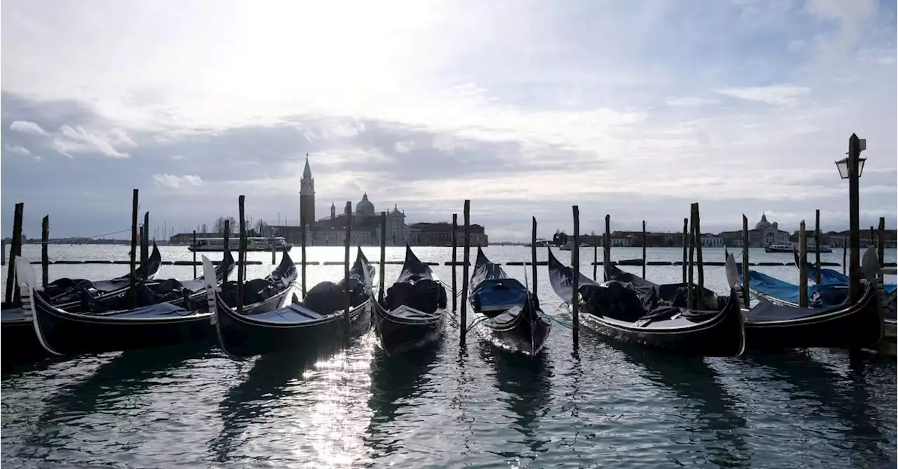 Venice avoids being added to UNESCO list of endangered sites