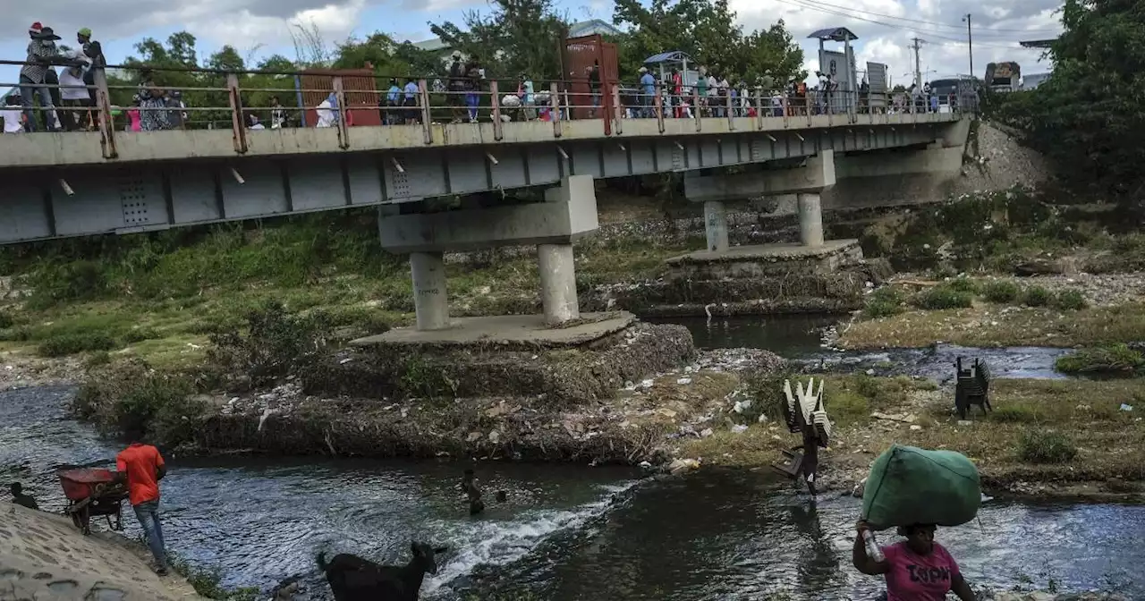 Dominicana cerrará fronteras con Haití debido a disputa por un río