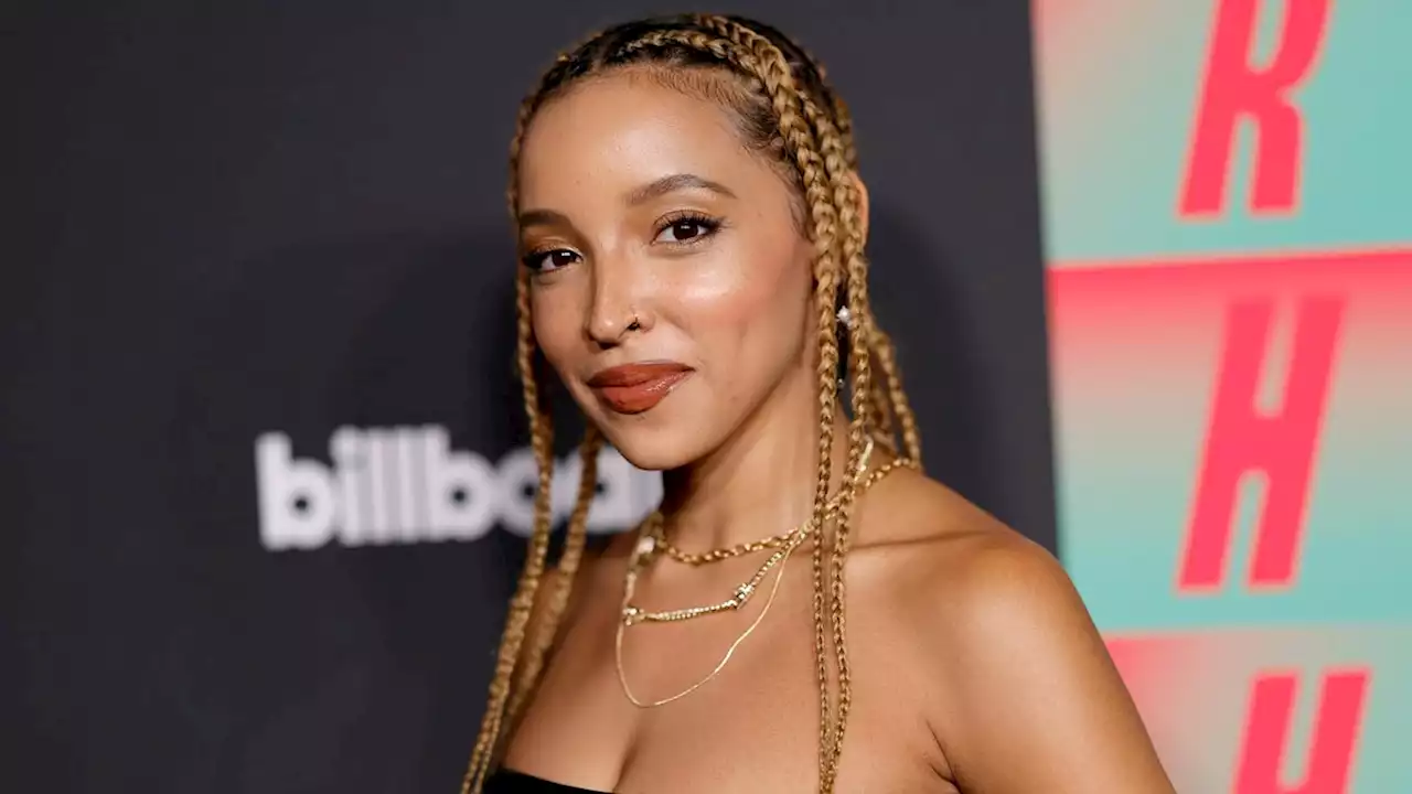 Tinashe is embarrassed about R. Kelly and Chris Brown collabs