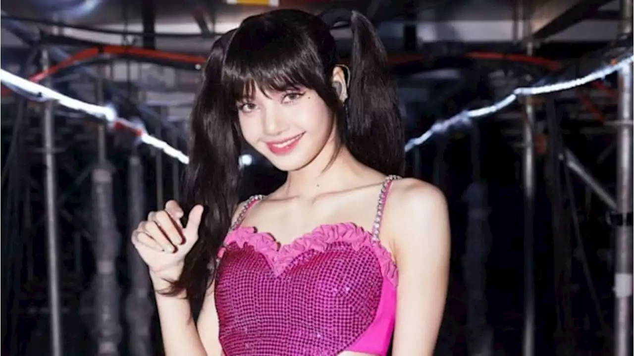 Lisa BLACKPINK Diduga Tolak Tawaran YG Entertainment Senilai Rp568 Miliar