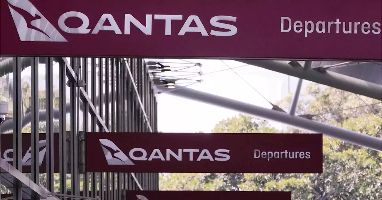 ACCC moves to end Qantas' deal with Chinese airline amid fears of price hikes