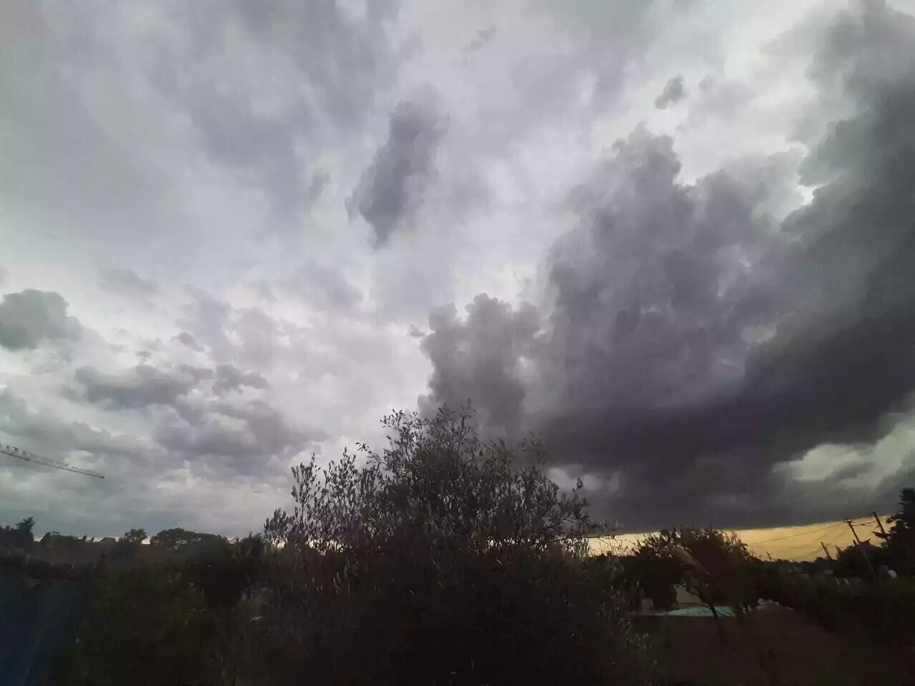 Orages violents et fortes pluies : les départements placés en vigilance par Météo France