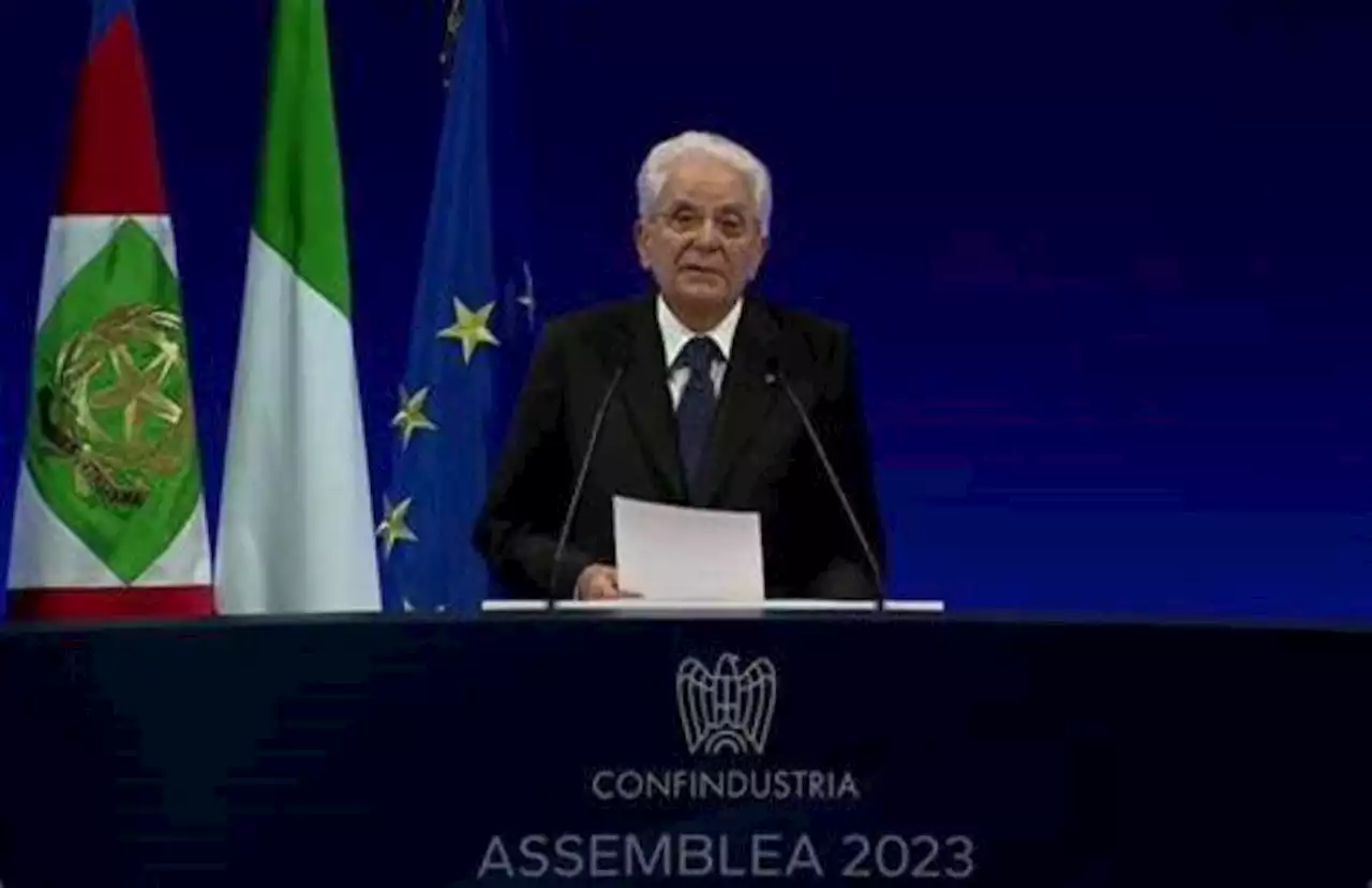 Confindustria, Mattarella: 'No al capitalismo di rapina, imprese veicoli di crescita'