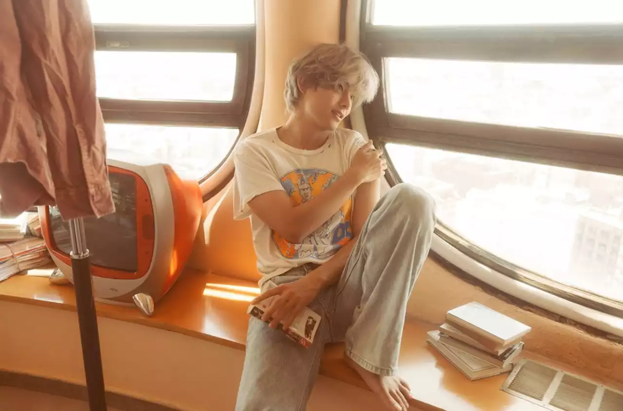 BTS’s V Performs Tiny Desk Concert: Watch