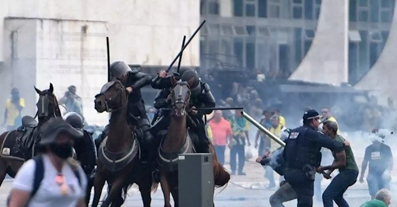 Brazil: Supreme Court Imprisons January 8 Pro-Bolsonaro Rioters for 17 Years