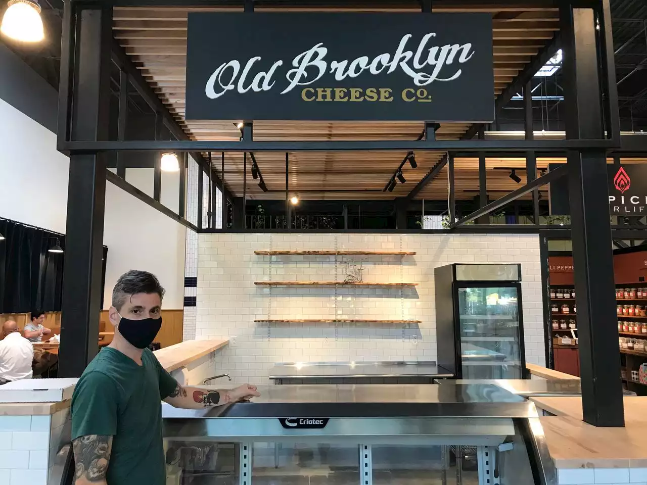 Old Brooklyn Cheese Co. closes in Van Aken District, still open in Old Brooklyn