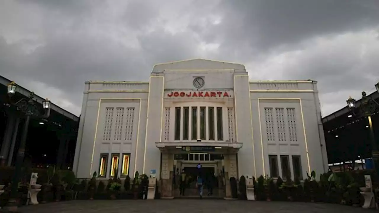 10 Rekomendasi Tempat Wisata Dekat Stasiun Tugu Yogyakarta