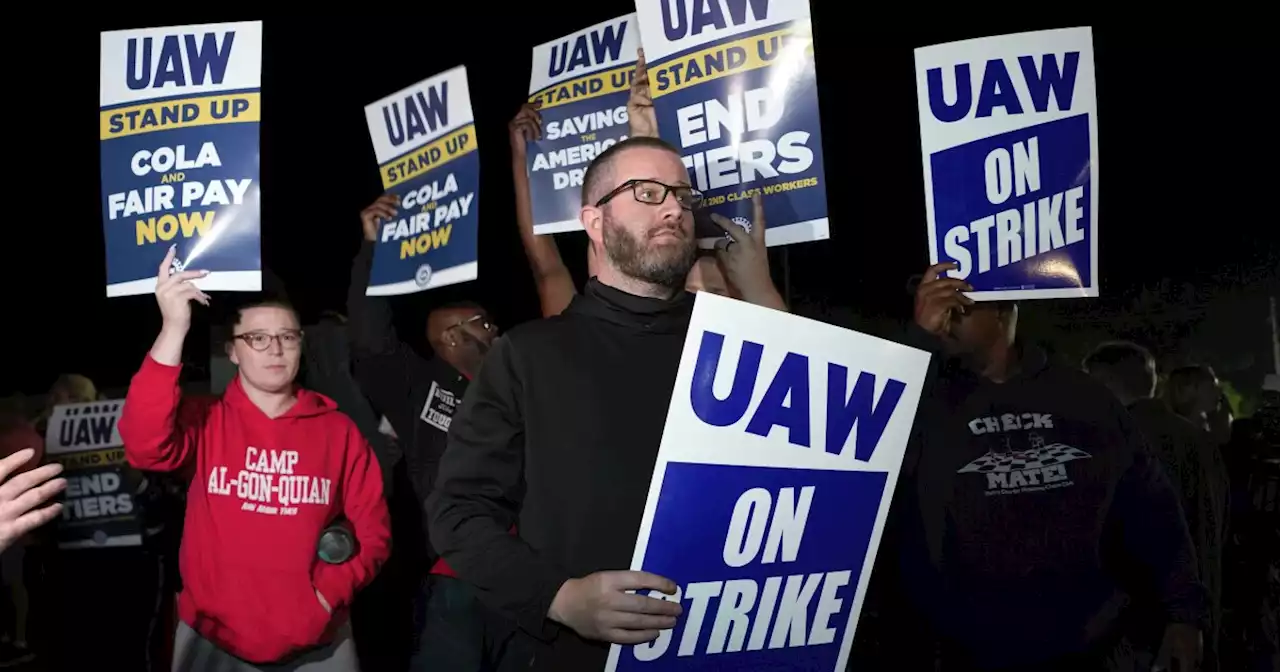 UAW strike: How many people are on strike?