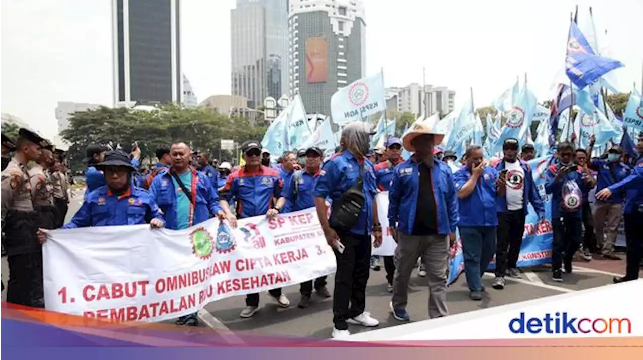 Buruh Tuntut UU Ciptaker Dicabut, Ancam Lumpuhkan Kawasan Industri Jika Ditolak