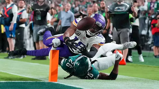 Justin Jefferson can't hold on, Vikings' 4 fumbles prove costly in