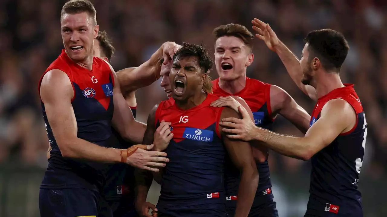 Star’s colossal final as ‘villain’ thrives late; veteran forward’s dirty night: Dees player ratings