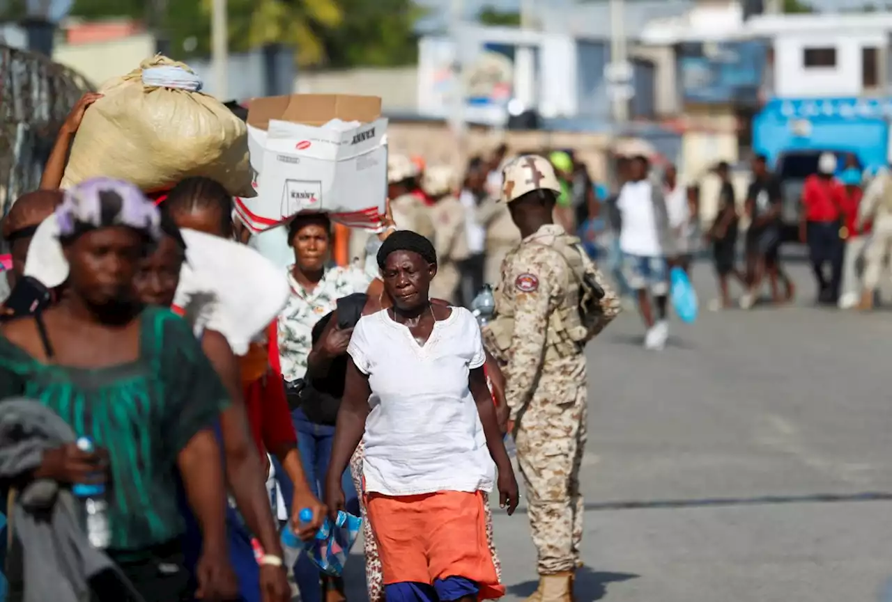 Dominican Republic closes all borders with Haiti as tensions rise