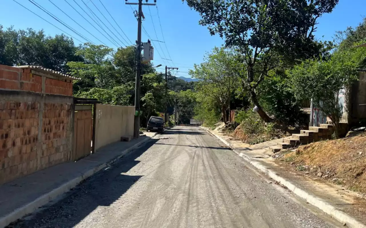 Asfalto chega no bairro Roncador em Queimados | Queimados