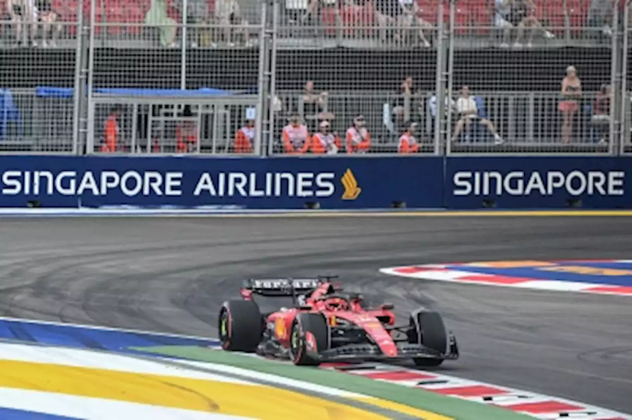 Ferrari on top in Singapore practice with lizards on track