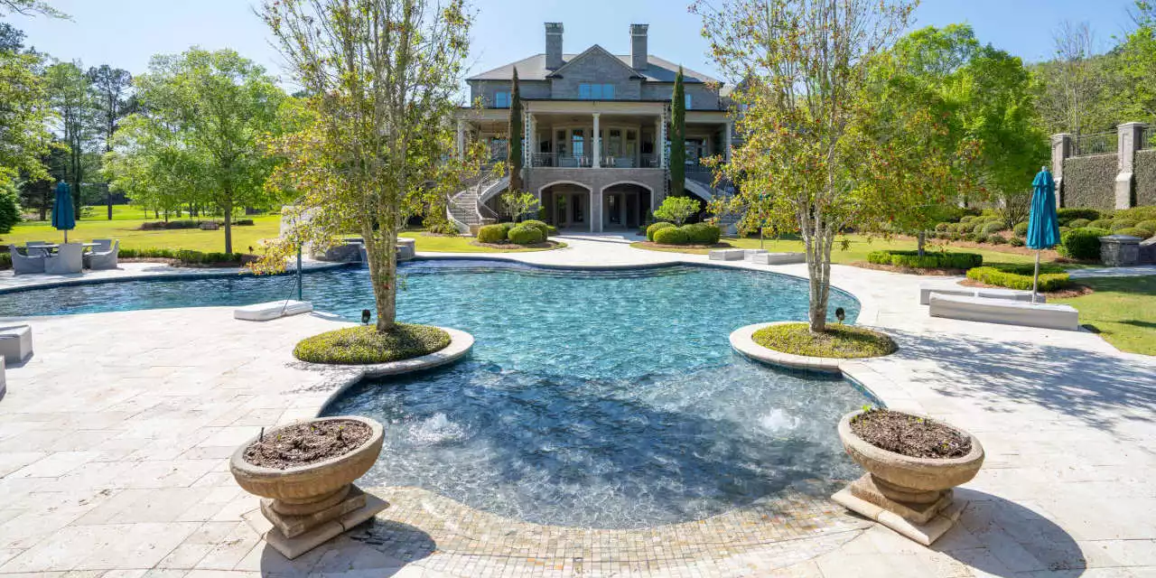 PGA Tour Veteran Jason Dufner to List Custom-Built Alabama Home for $7.2 Million