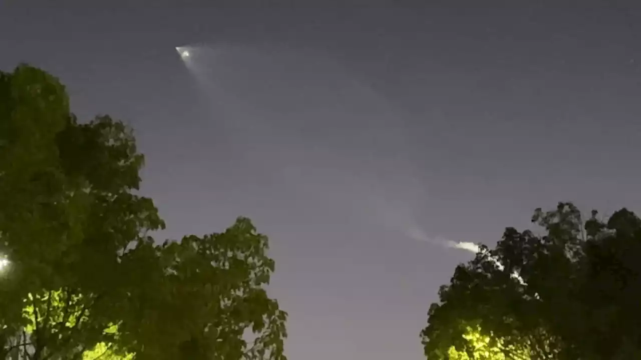 Rocket splits sky in Southern California, drawing viewers from San Diego to Phoenix