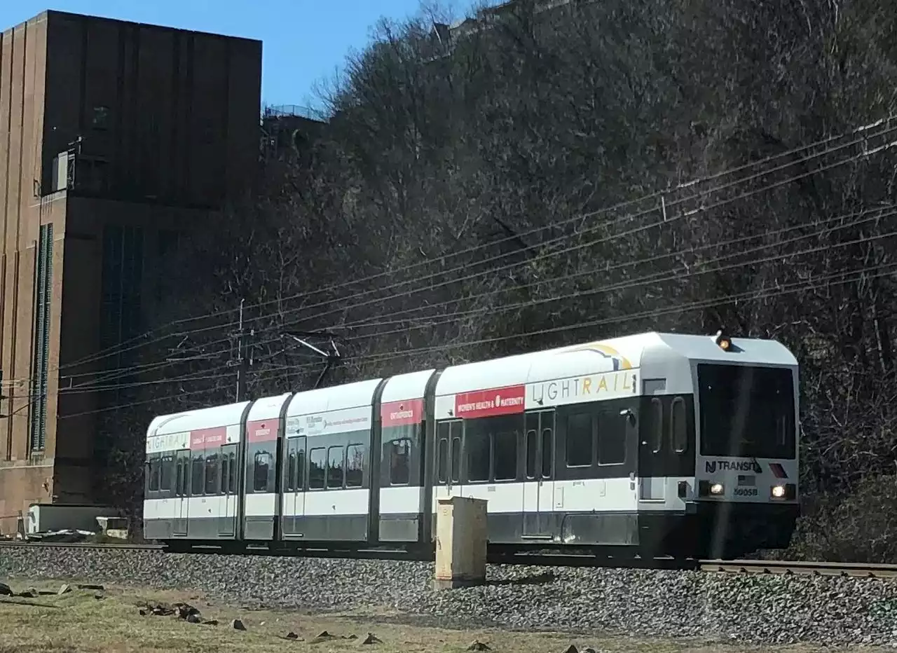 Feds’ decision to delay to light rail project is a ‘middle finger’ to N.J., lawmakers say