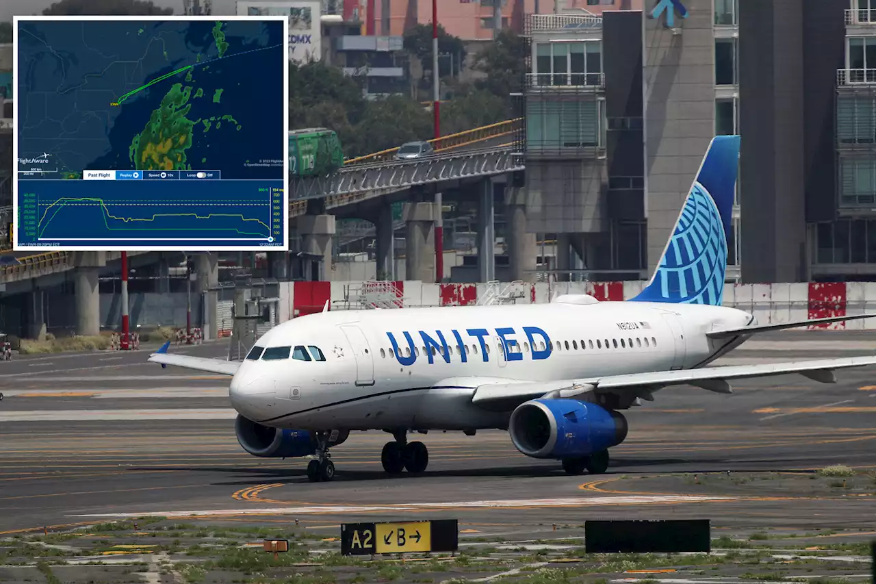 United Airlines flight to Rome plunges 28,000 feet in 10 minutes, then reverses course