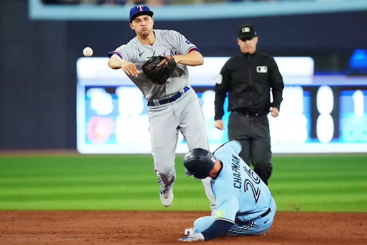 Rangers complete four-game sweep of Blue Jays as Toronto's playoff hopes fade