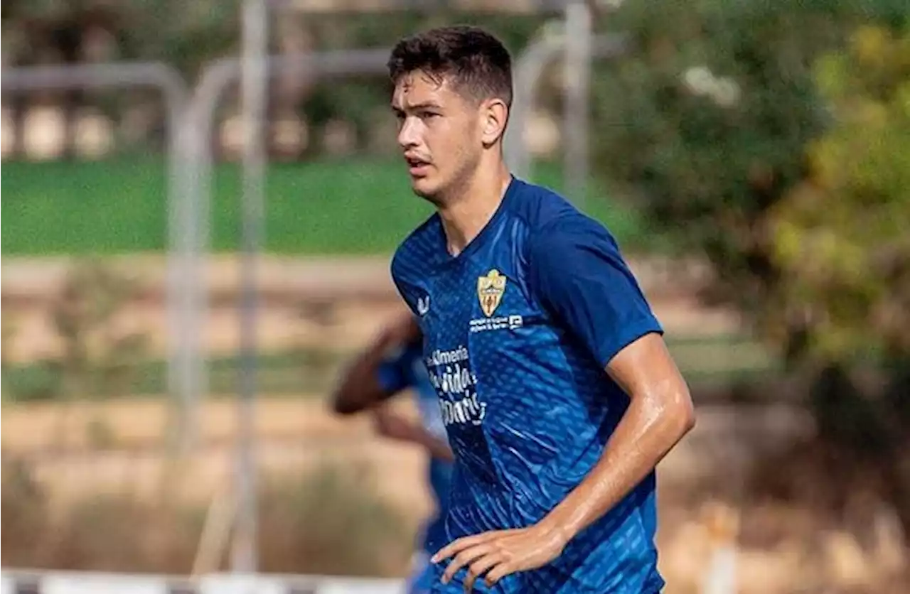 César Montes tiene nivel para ser titular en LaLiga, pero ponen en duda debut