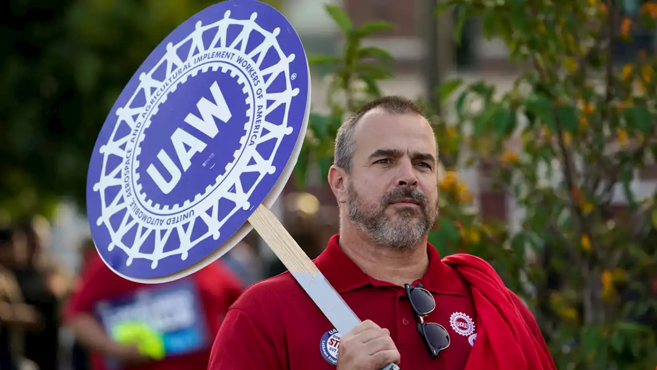 UAW strike: 'Pay is a priority' for auto workers, professor says