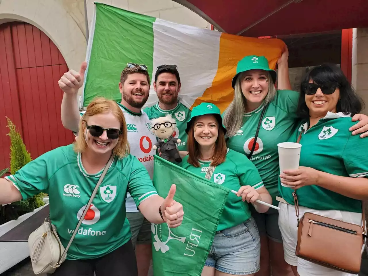 Coupe du monde de rugby à Nantes : les Irlandais 'ont peint la ville en vert'