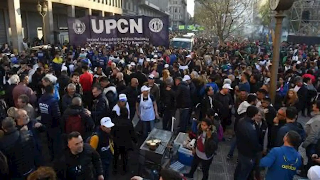 La CGT convocó a los trabajadores al Congreso para defender la eliminación de Ganancias