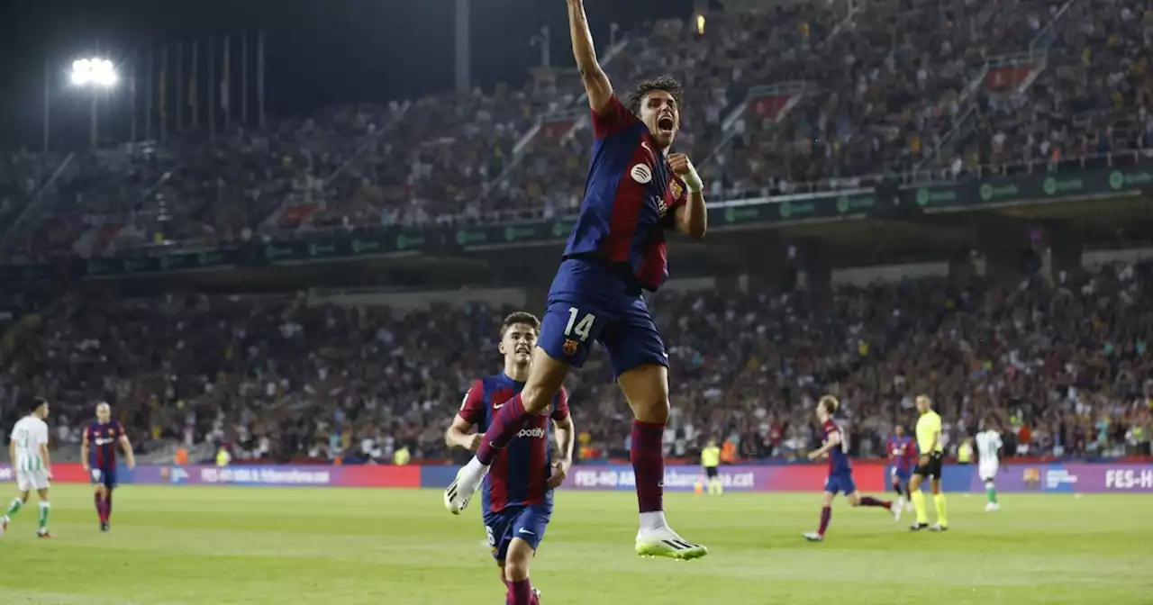 Video: Así fue el primer gol de Joao Félix con el Barcelona