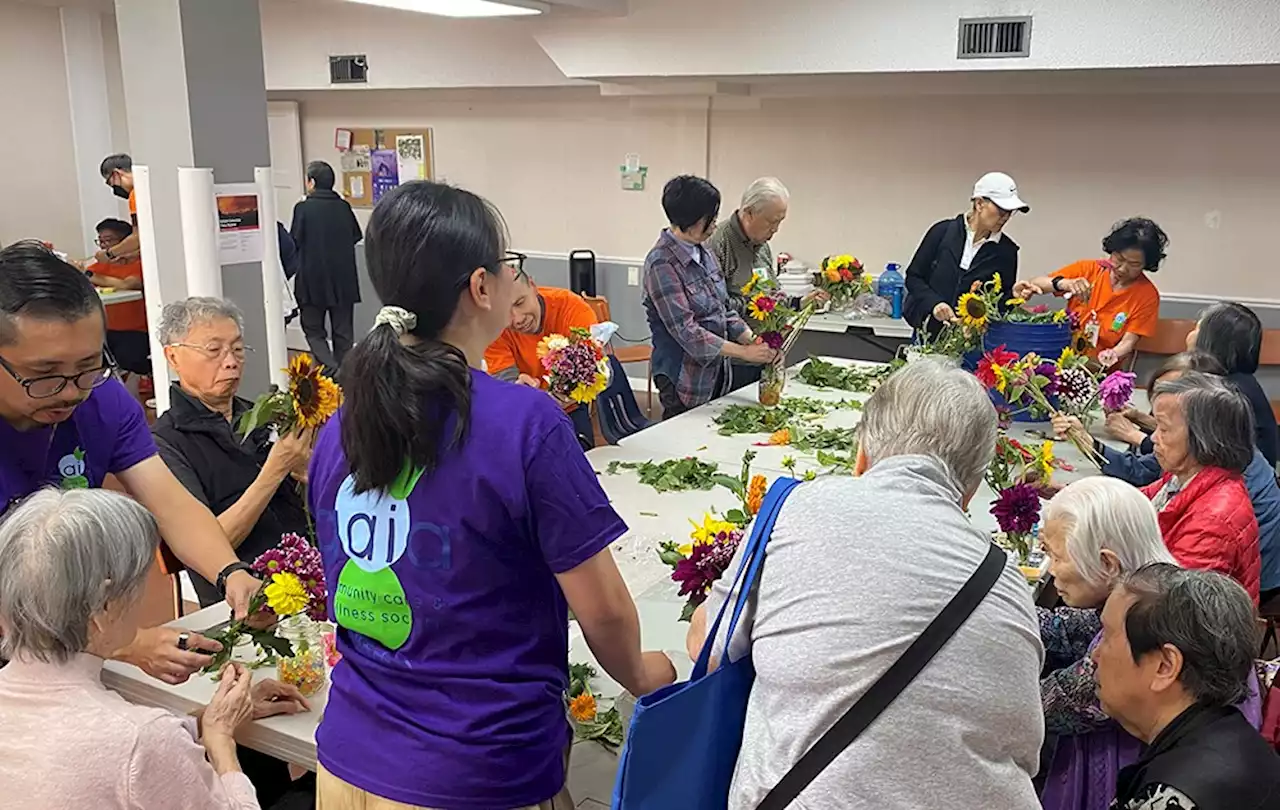 Burnaby seniors' floral bouquets for wildfire relief collect nearly $5K