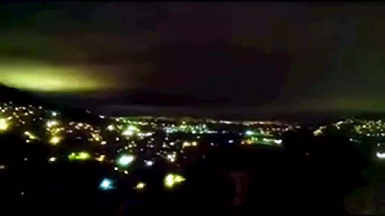 Strange ‘earthquake lights’ explained