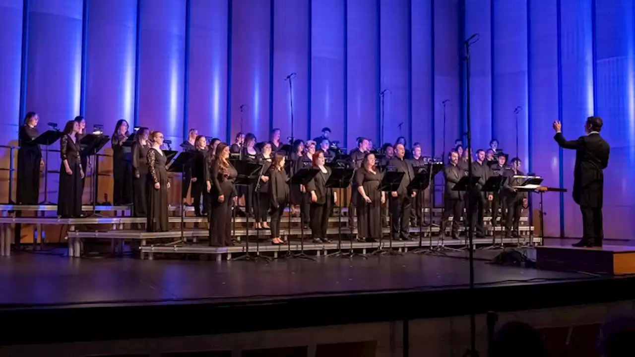 Highland Park Chorale performs recent mass settings by Gabriel Jackson and Ola Gjeilo