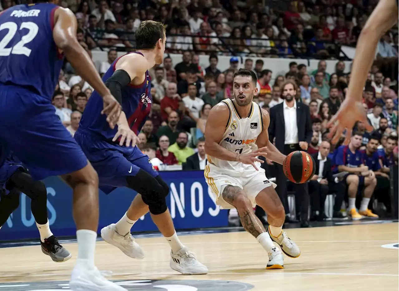 Un Madrid más hecho derrota a un Barça en construcción