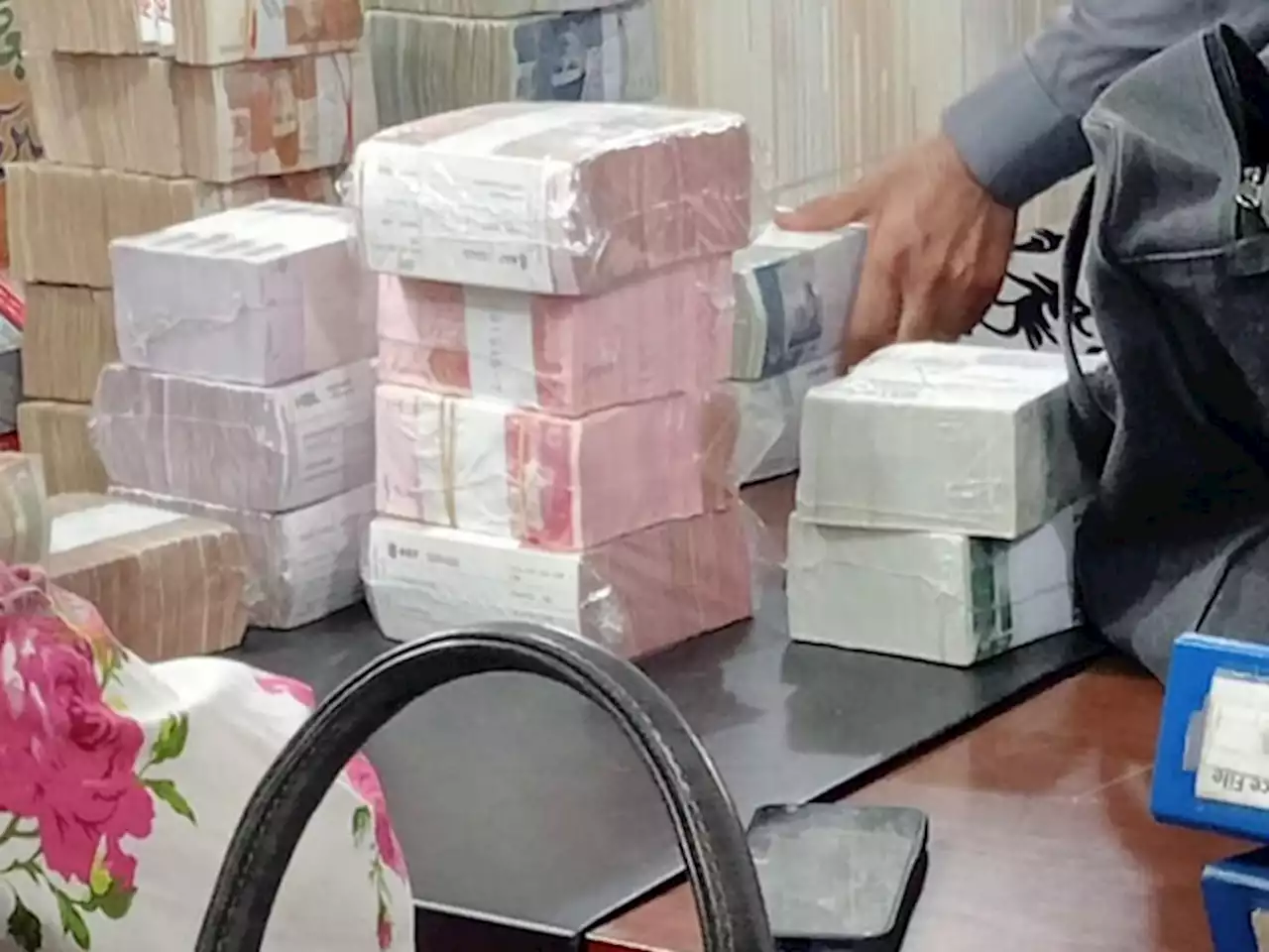 راولپنڈی میں غیرملکی کرنسی کا گودام برآمد، 8 ملزمان گرفتار