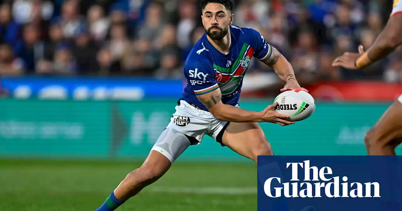 Shaun Johnson inspires as Warriors surge past Knights into NRL preliminary final