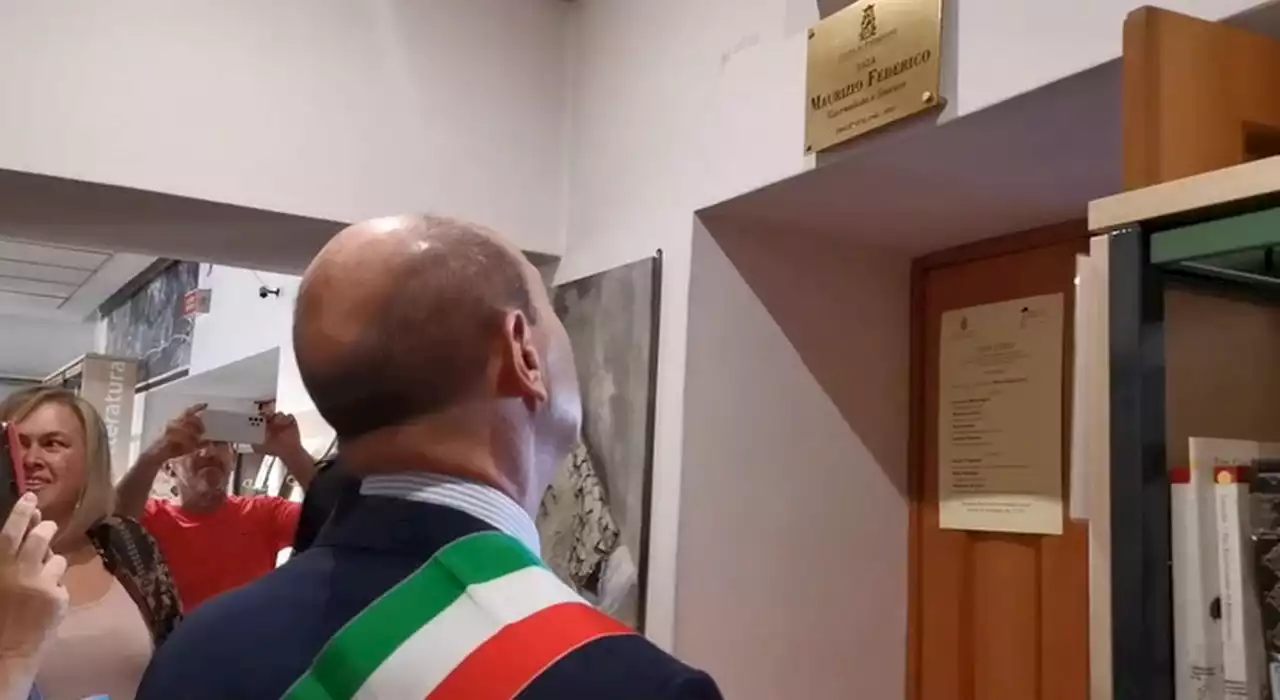 Una sala della biblioteca di Frosinone intitolata allo storico Maurizio Federico