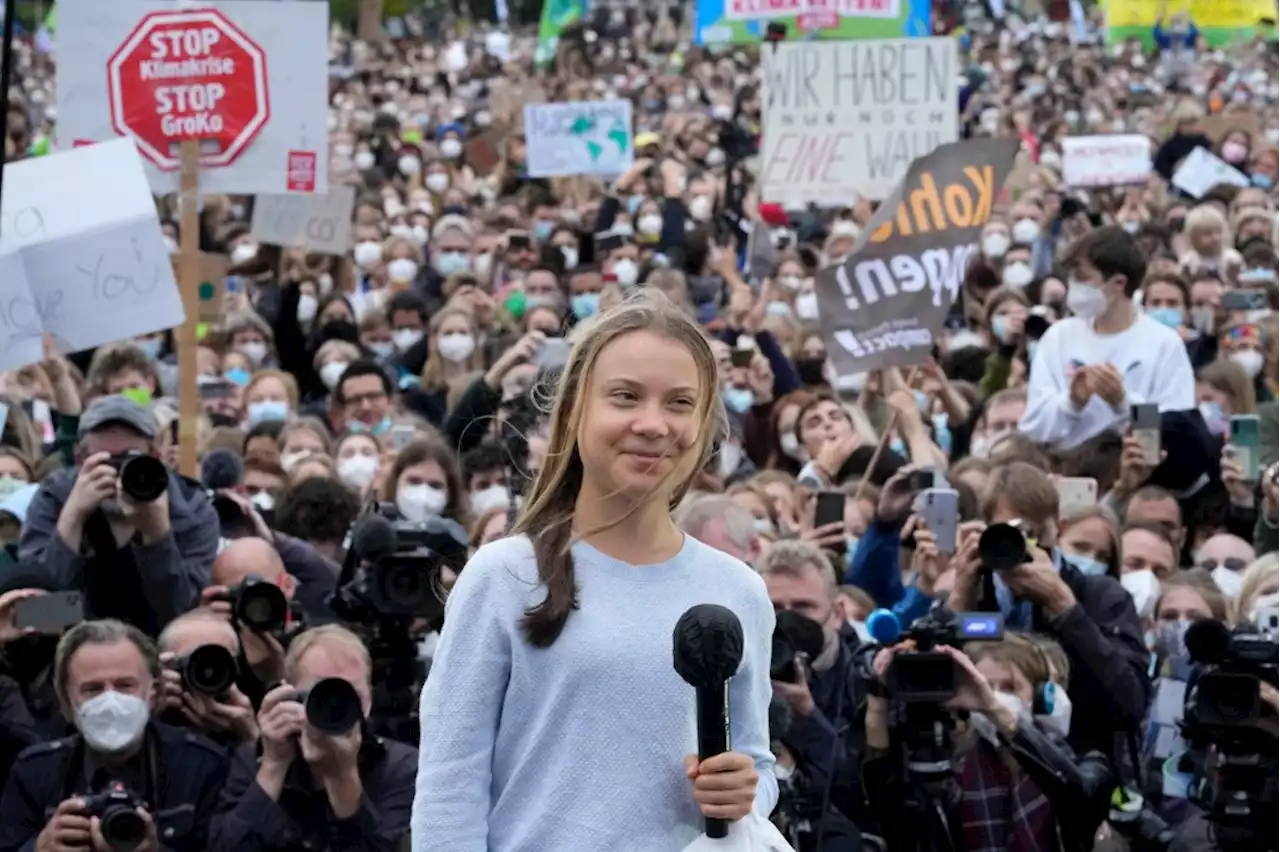 Youths rally at LA City Hall as global climate strike unfolds around the world