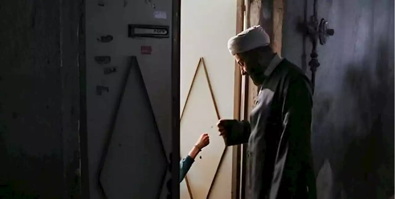 جانباز اغتشاشات: مردم اجازه ندادند آشوبگرها سرم را ببرند+عکس
