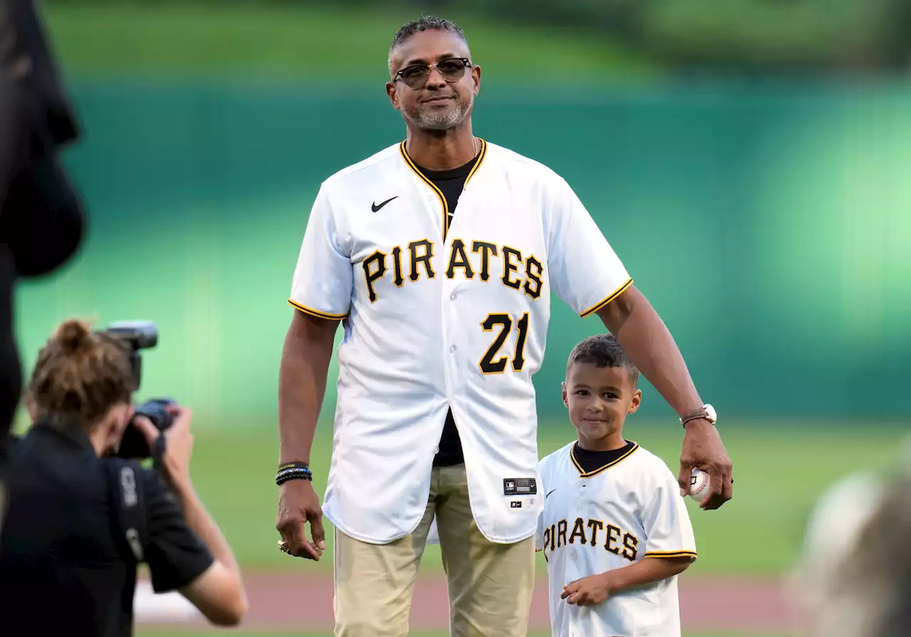 Yankees glad to be in Pittsburgh on day Roberto Clemente was honored