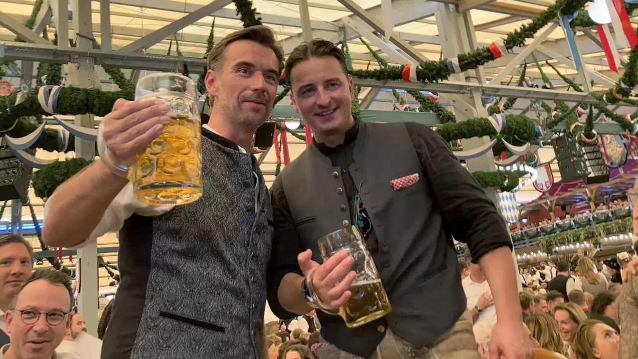 Überraschungs-Auftritt: Andreas Gabalier sorgt am Oktoberfest für Party-Stimmung