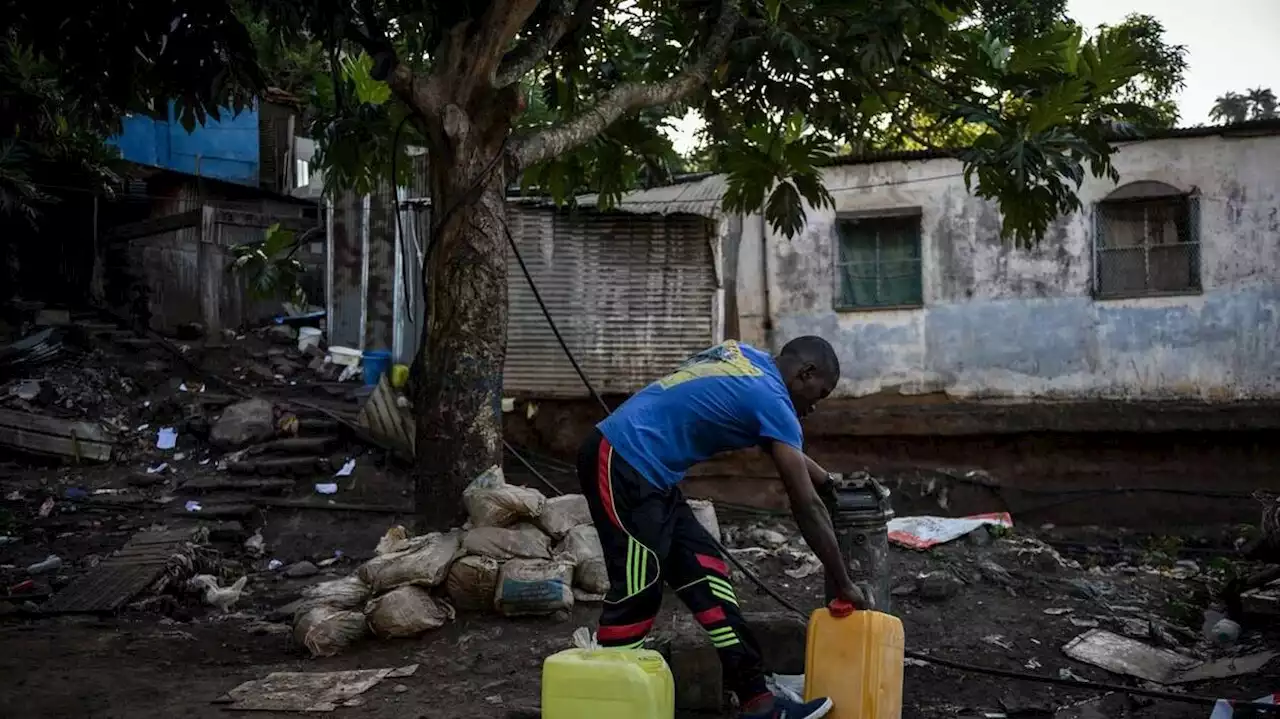 Crise de l’eau : un bateau chargé de 600 000 litres d’eau potable est attendu mercredi à Mayotte