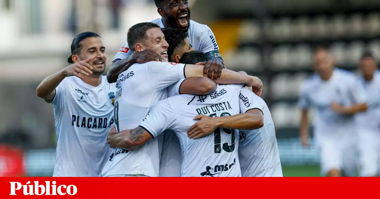 Num jogo intenso, Farense ganha e atrasa Sp. Braga