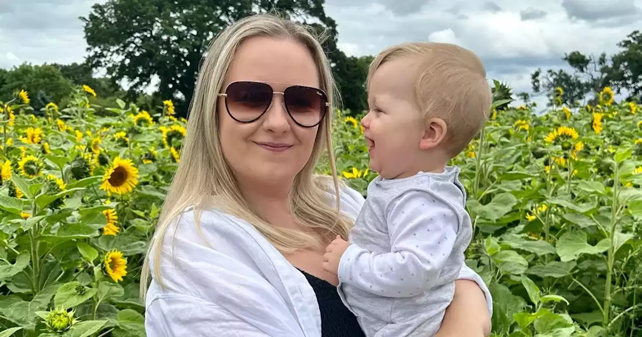 Mum diagnosed with terminal disease after giving birth due to numbness in hand