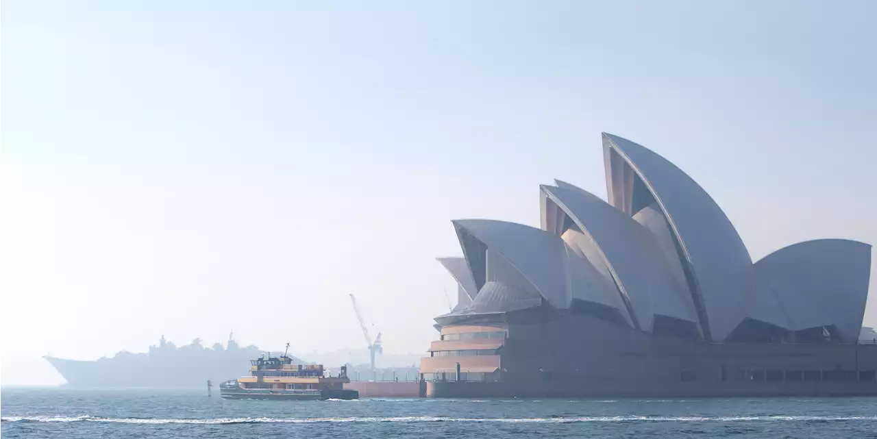 Sydney Marathon Faces Smoke and Heat-Related Complications Ahead of Race Day