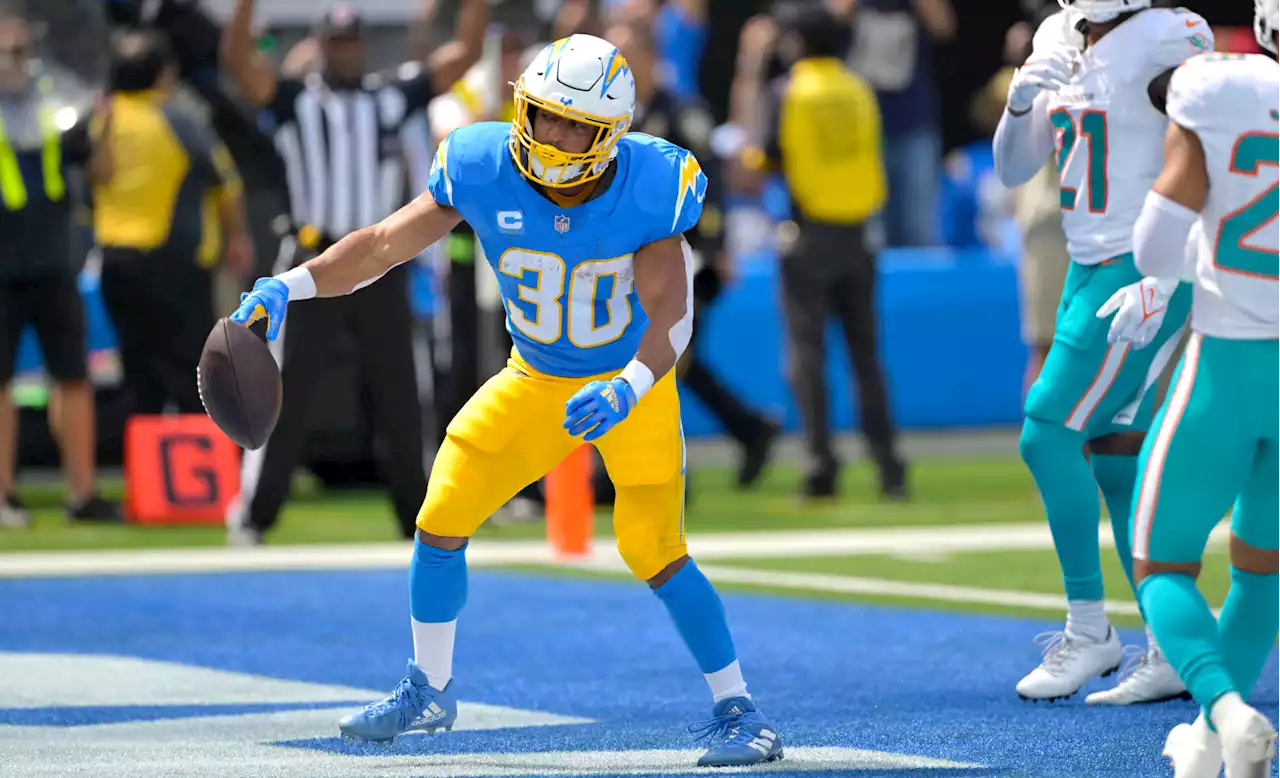 Chargers RB Ekeler doubtful for Sunday vs. Titans