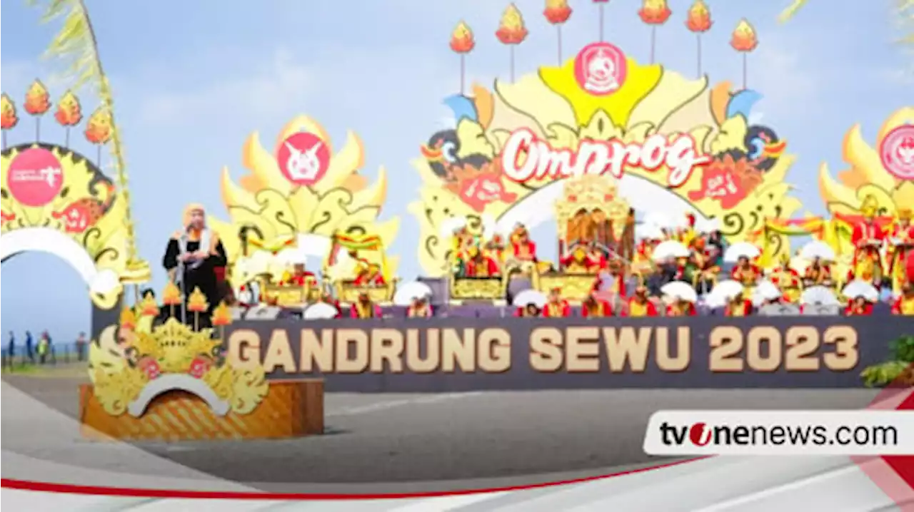 Gubernur Jawa Timur Hadiri Festival Gandrung Sewu 2023 di Pantai Boom Kabupaten Banyuwangi