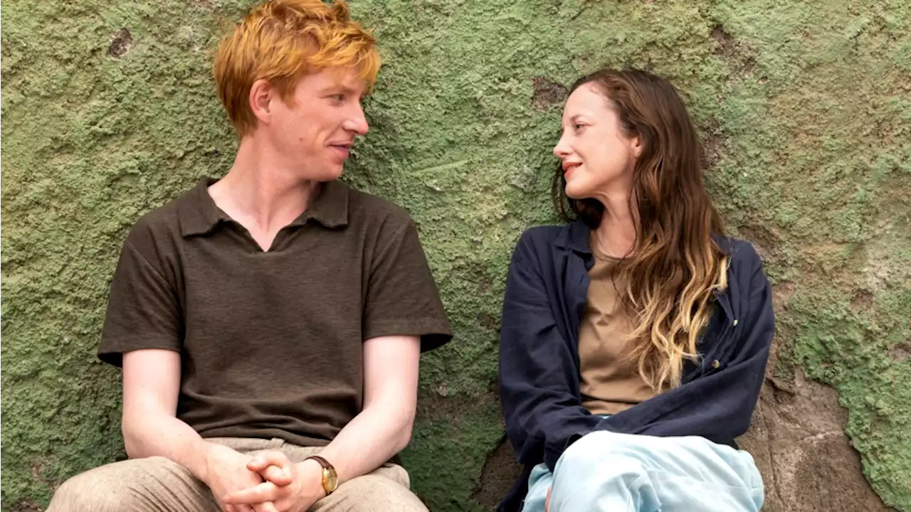 Andrea Riseborough and Domhnall Gleeson Are a Quirky Couple in ‘Alice & Jack’ First-Look Clip (EXCLUSIVE)