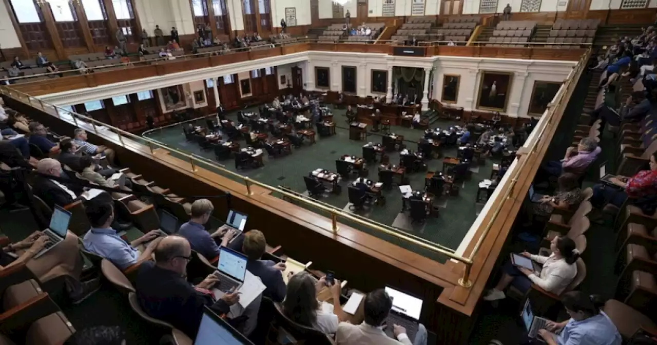 Texas Attorney General Ken Paxton back on job after acquittal