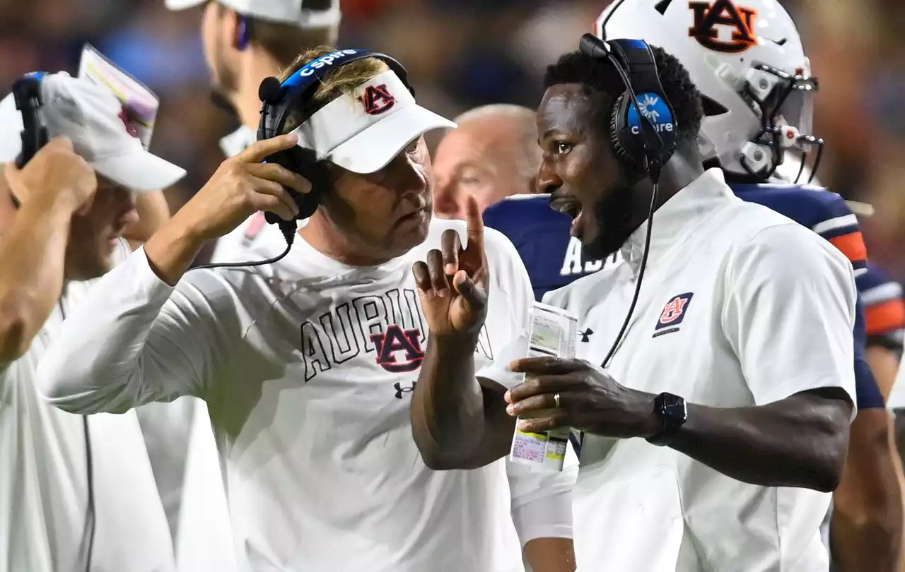 Auburn football: What to make of first half play-calling, decisions, and a halftime fix