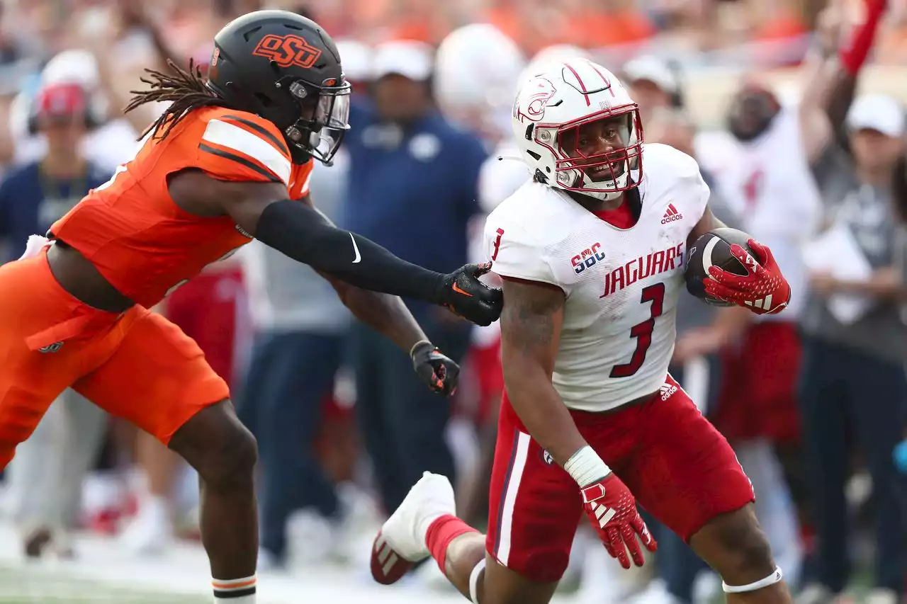 South Alabama smokes Oklahoma State in Stillwater, 33-7